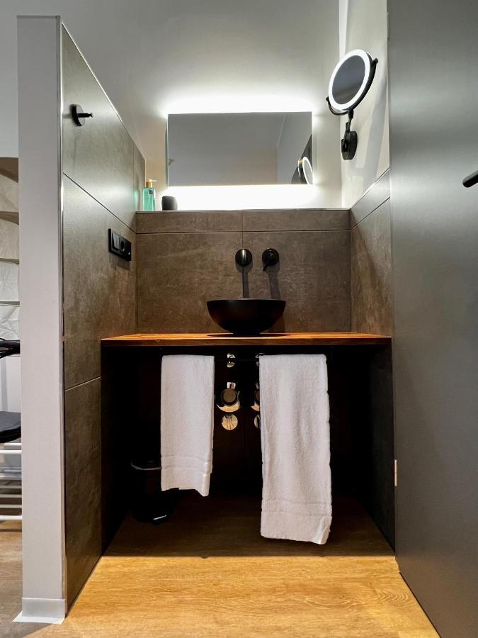 Hotel Drei Hoefe ฟรีดริชสดอร์ฟ ภายนอก รูปภาพ