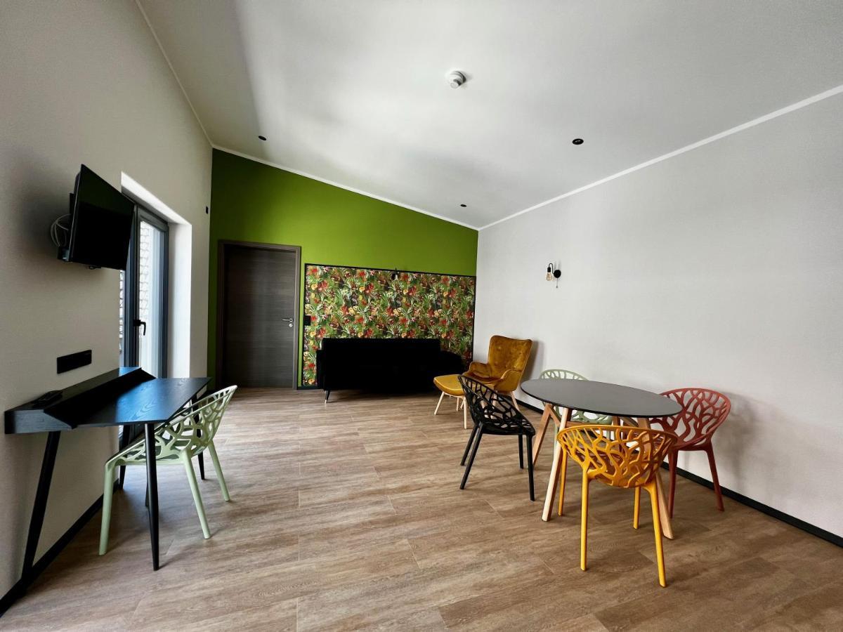 Hotel Drei Hoefe ฟรีดริชสดอร์ฟ ภายนอก รูปภาพ