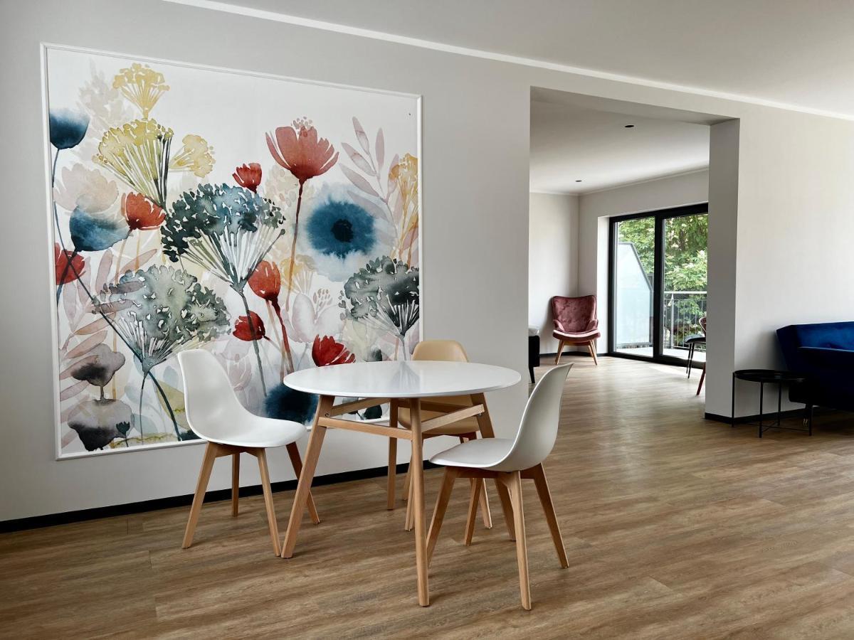 Hotel Drei Hoefe ฟรีดริชสดอร์ฟ ภายนอก รูปภาพ